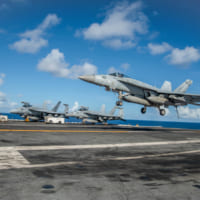 空母レーガンに着艦するVFA-195のF/A-18E（Image：U.S.Navy）