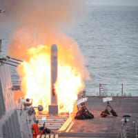 VLSから発射されるトマホーク巡航ミサイル（Image：U.S.Navy）