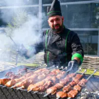 肉の串焼き（Image：ロシア国防省）