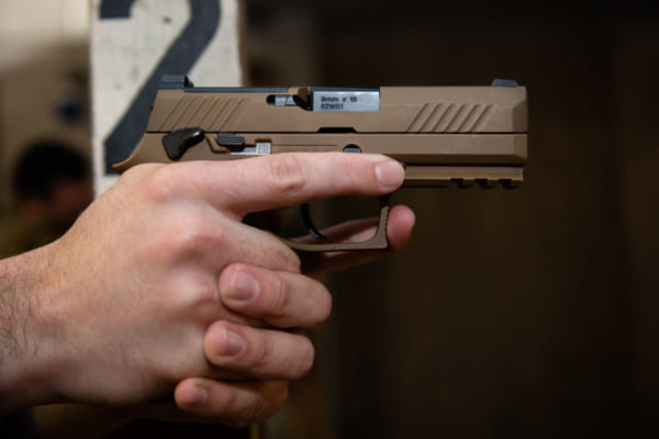 SIG SAUER M18（Image：USAF）