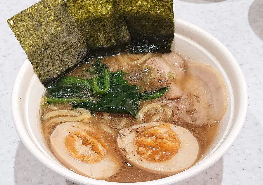 かっぱ寿司が2店の有名ラーメン屋と夢コラボ　煮干しとんこつ醤油ラーメン発売