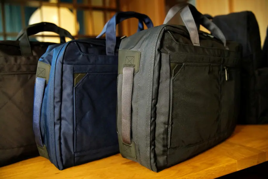 MONOLITH グレー バックパック モノリス/MONOLITH BACKPACK STANDARD S - STONE GRAY [バッグ(バック