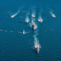 アメリカ海空軍とサウジアラビア海空軍の共同訓練（Image：U.S.Navy）