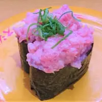 「てんこ盛りねぎまぐろ」（税別120円）