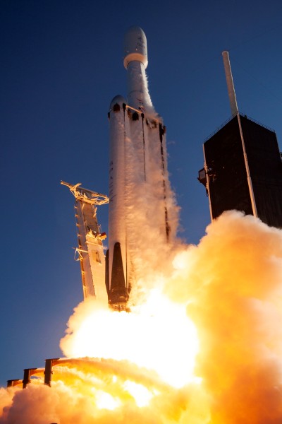 ファルコン・ヘヴィの打ち上げ（Image：SpaceX）