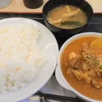 マッサマンカレー（税込730円）