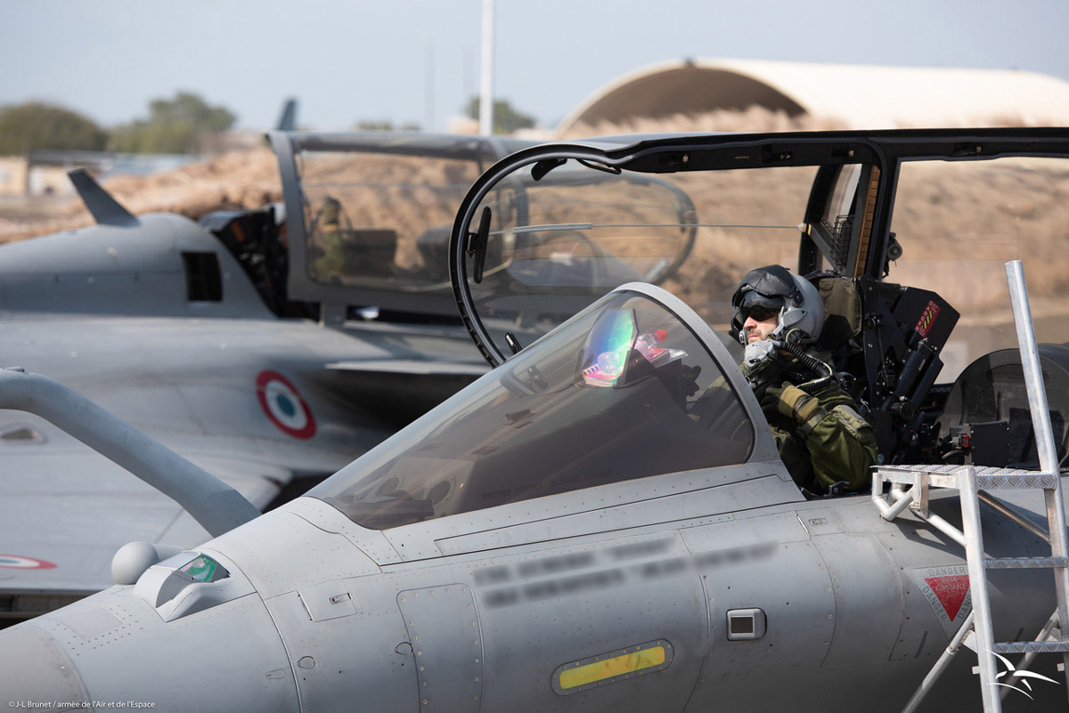 フランス戦闘機ラファールがアジア諸国への遠征訓練ツアーを実施