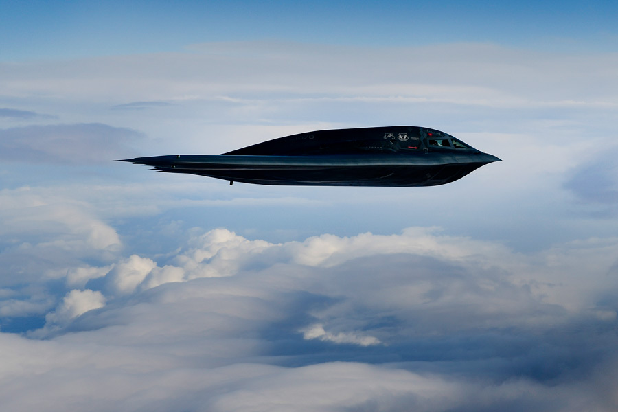 飛行中のB-2（Image：USAF）