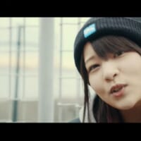 紅一点のあべみかこさんのYouTubeチャンネルで曲は配信。