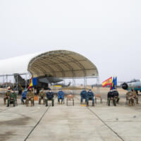 ルーマニア空軍のMiG-21とスペイン空軍のユーロファイター（Image：スペイン空軍）