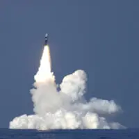 ヴァンガードから発射されるトライデントSLBM（Image：Crown Copyright）