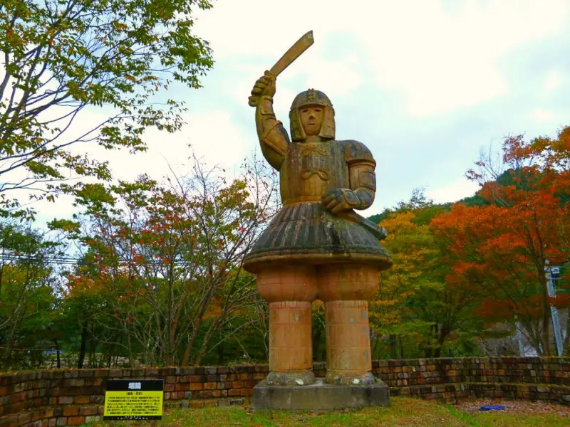 巨大な武人埴輪