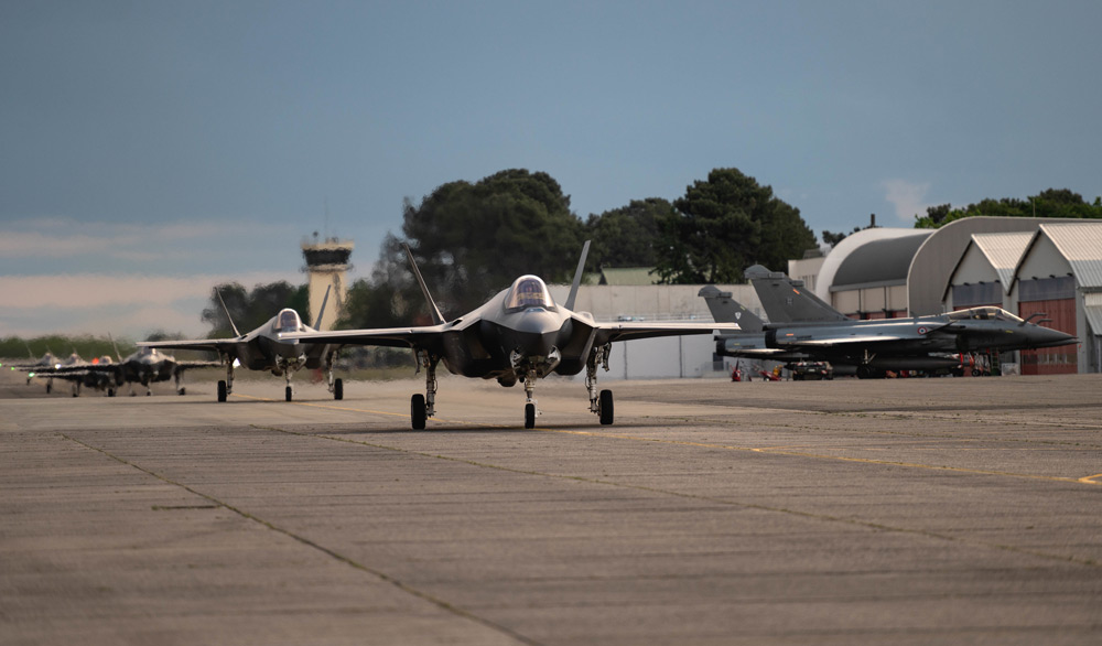 ヒル空軍基地からフランスに到着したF-35A（Image：USAF）