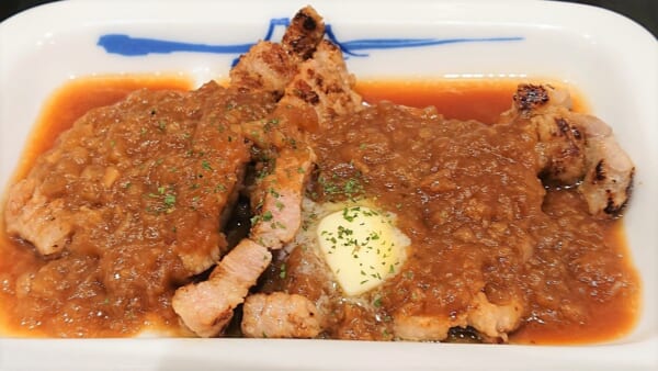 松屋特製シャリアピンソースがかかったトンテキ発売