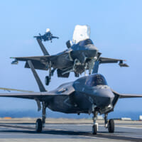 空母クイーン・エリザベスで同時に運用される英米のF-35B（Image：USMC）