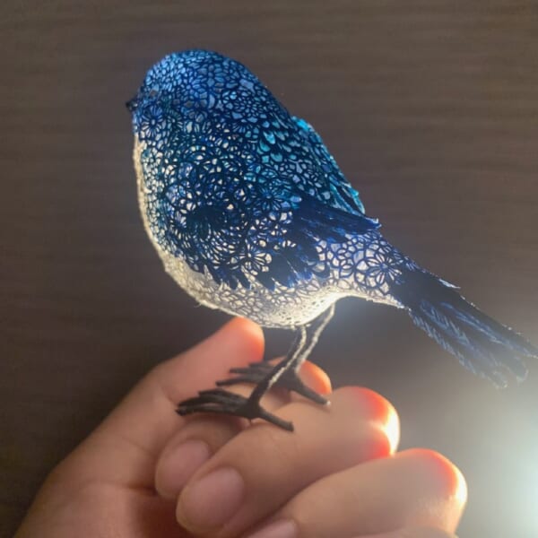 「知っている切り絵と違う」美しすぎる立体の切り絵作品に称賛の声
