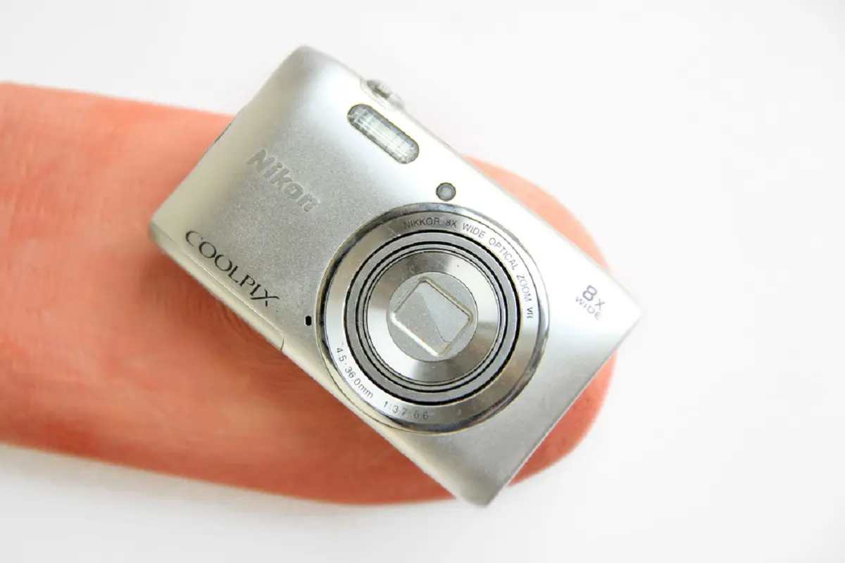 写真に隠された秘密に気付きますか？
