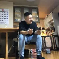 突然の出来事にお父さんはこの表情