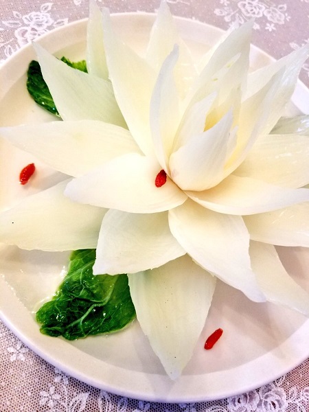 綺麗に花開く開水白菜