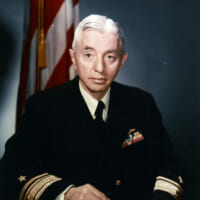 少将当時の1955年に撮影されたハイマン・G・リッコーヴァー氏（Image：U.S.Navy）