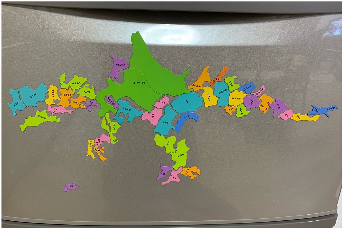 日本列島のパズルで恐竜を表現→埼玉の位置に多くのツッコミよせられるも発想がポジティブ「埼玉に海が出来た！」