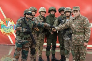 共同訓練「ザーパト2021」に参加する7か国の兵士（Image：ロシア国防省）