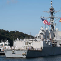 横須賀基地に接岸する駆逐艦ラルフ・ジョンソン（画像：U.S.Navy）