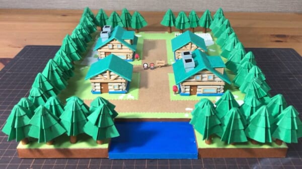 ポケモン「フタバタウン」の紙ジオラマ　ゲームそのままの再現度に驚き