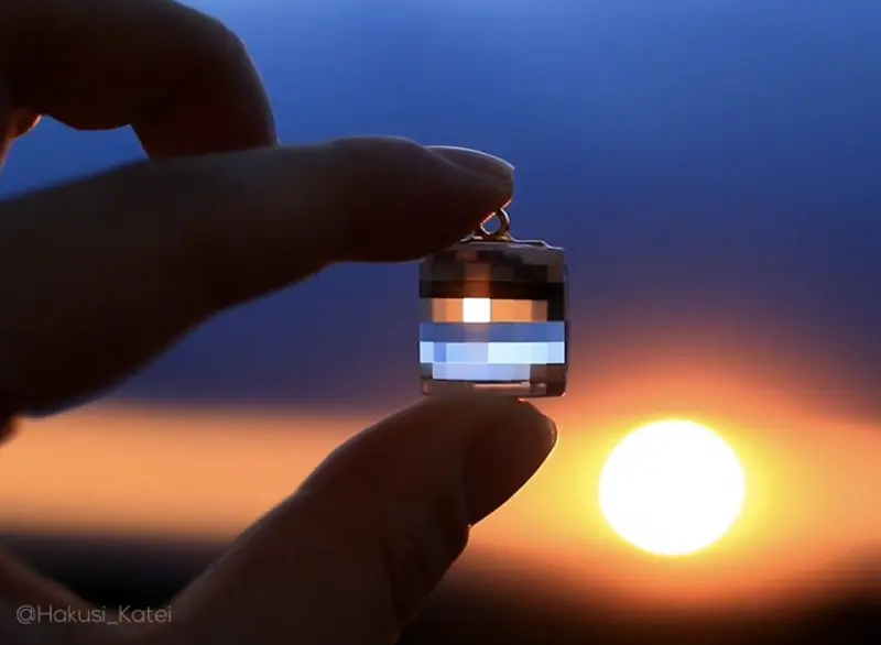 Monoli ピクセルミラーペンダント化