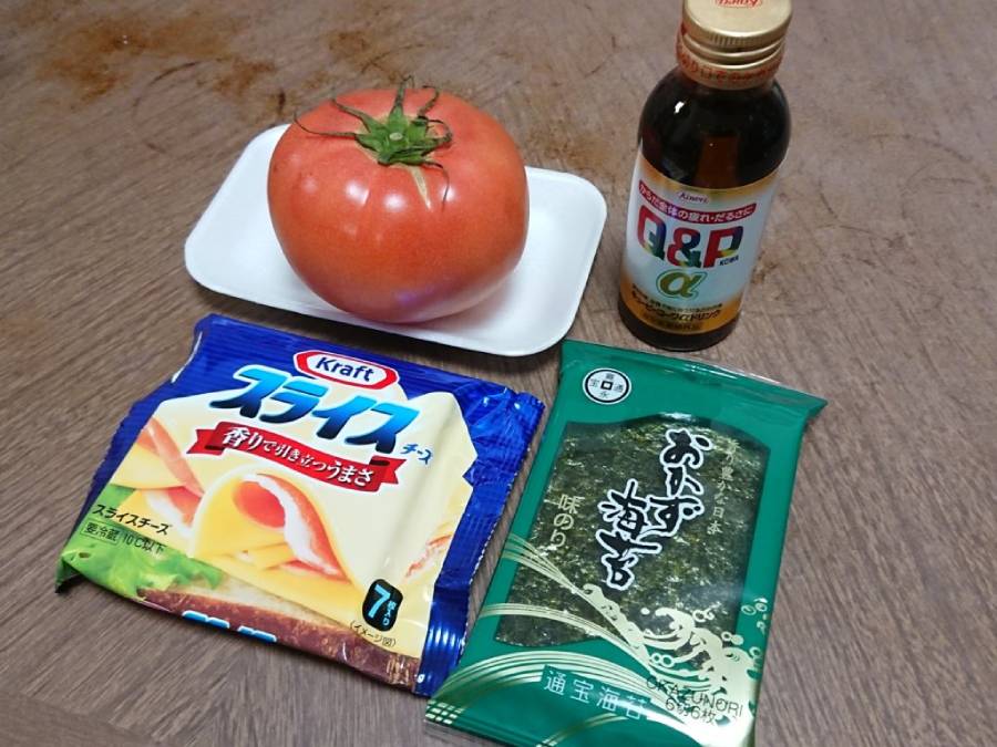 全部人間の食べ物ですが……細かいことは気にしないで下さい