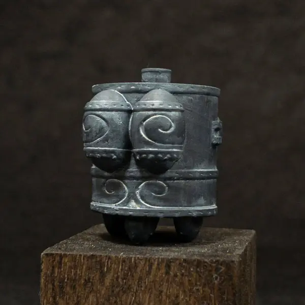 古代のロマンが可愛く変身 遮光器土偶モチーフのポッド | おたく