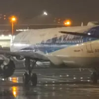 雪が積もったA320neo（大学でのまつもとさん提供）