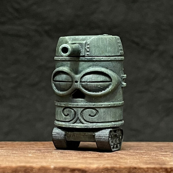土偶×戦車「シャコタンク」の勇姿（アイウエヲさん提供）