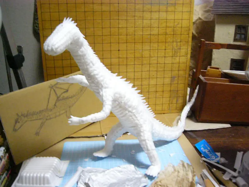 だんだんそれらしい姿に（ジャンピエール・ド・ビンボー伯爵さん提供）