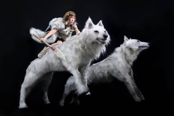 もののけ姫「ヤックル」や「山犬」まで再現　超絶クオリティのコス衣装