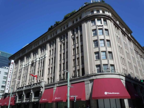 国指定重要文化財の高島屋東京店（旧日本生命館）