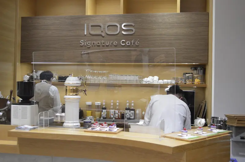 「IQOSシグネチャー・カフェ」