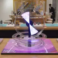 「NEON ホログラム」