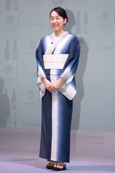 和服姿の浅田真央さん