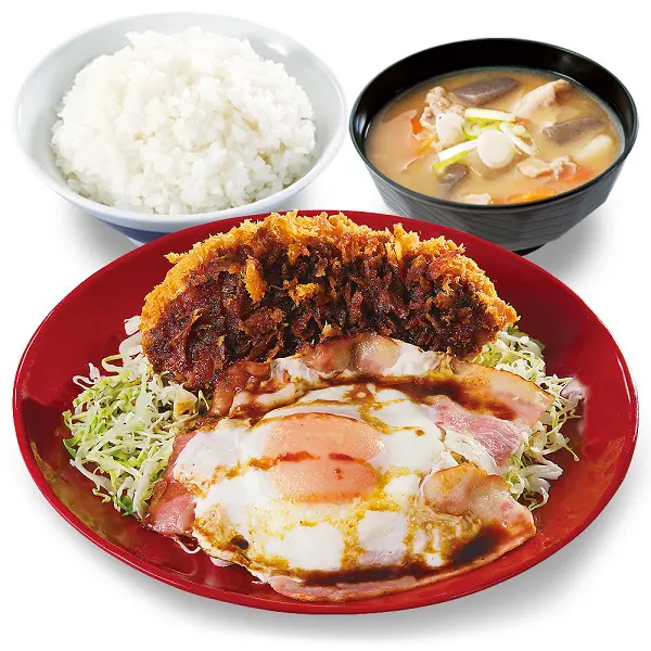 「ベーコンエッグソースカツ定食」（税込869円）