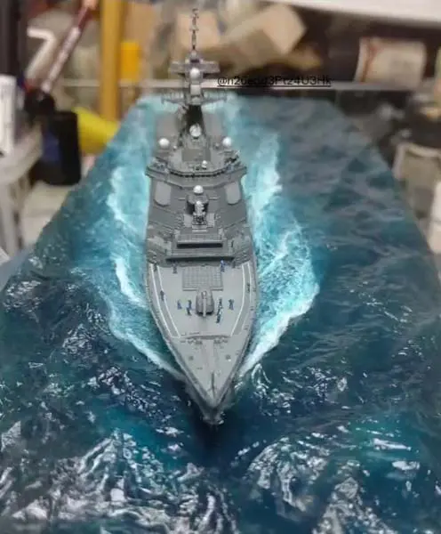 アルファ級潜水艦　流氷ジオラマ アルファ級潜水艦 流氷ジオラマ