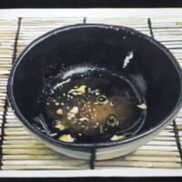 紙に描かれた冷奴を筆で「食べる」動画に驚嘆の声「発想も技術もすごすぎる」