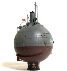 球状の艦船模型「丸丸」（Abrams1991さん提供）