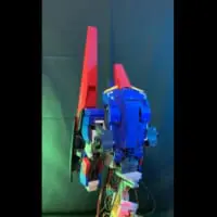 10秒の間に自動変形していきます。