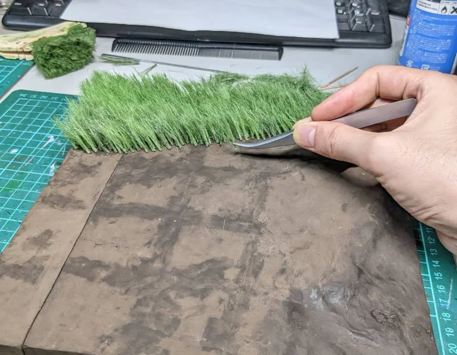 草の植え込みは……想像するだけでも大変な作業