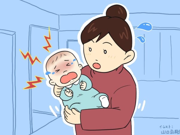 帰省した赤ちゃんが実家で泣く理由とは？対処法を保育士が解説