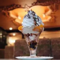 チョコレートパフェ