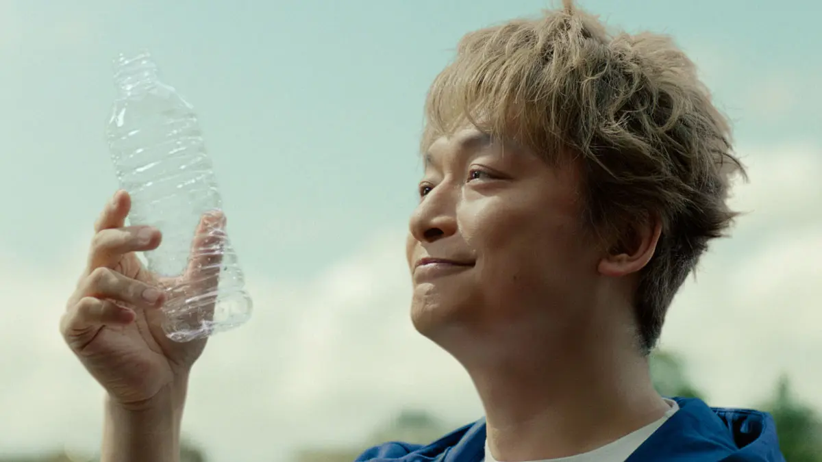 稲垣・草なぎ・香取が共演するサントリーの新CMが10月11日全国OA 　「のんだあと」から始まるストーリー