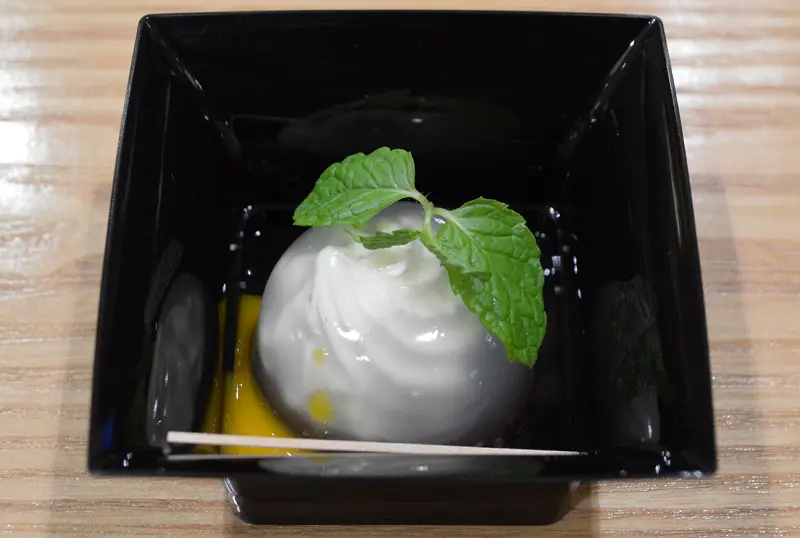 「レアチーズ水まんじゅう」