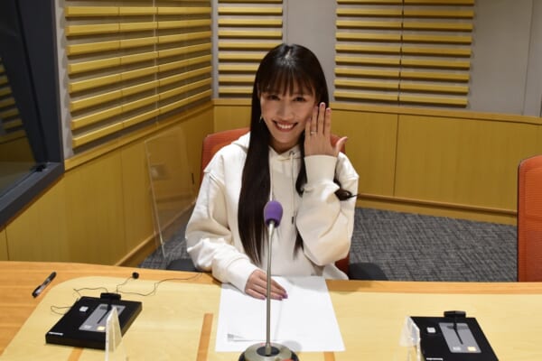 結婚式で使いたい曲は「笑一笑 ～シャオイーシャオ！～」　高城れにがリスナーからの質問に回答